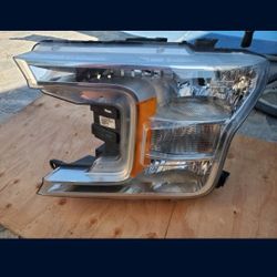 2018 - 2020 FORD F150 F-150 LEFT HEADLIGHT DRIVER SIDE HALOGEN GENUINE USED OEM. A3