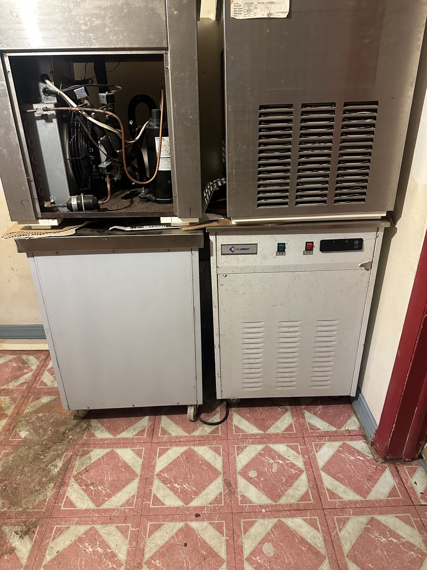 4 Commercial Fry Ice Cream Rolled Machine