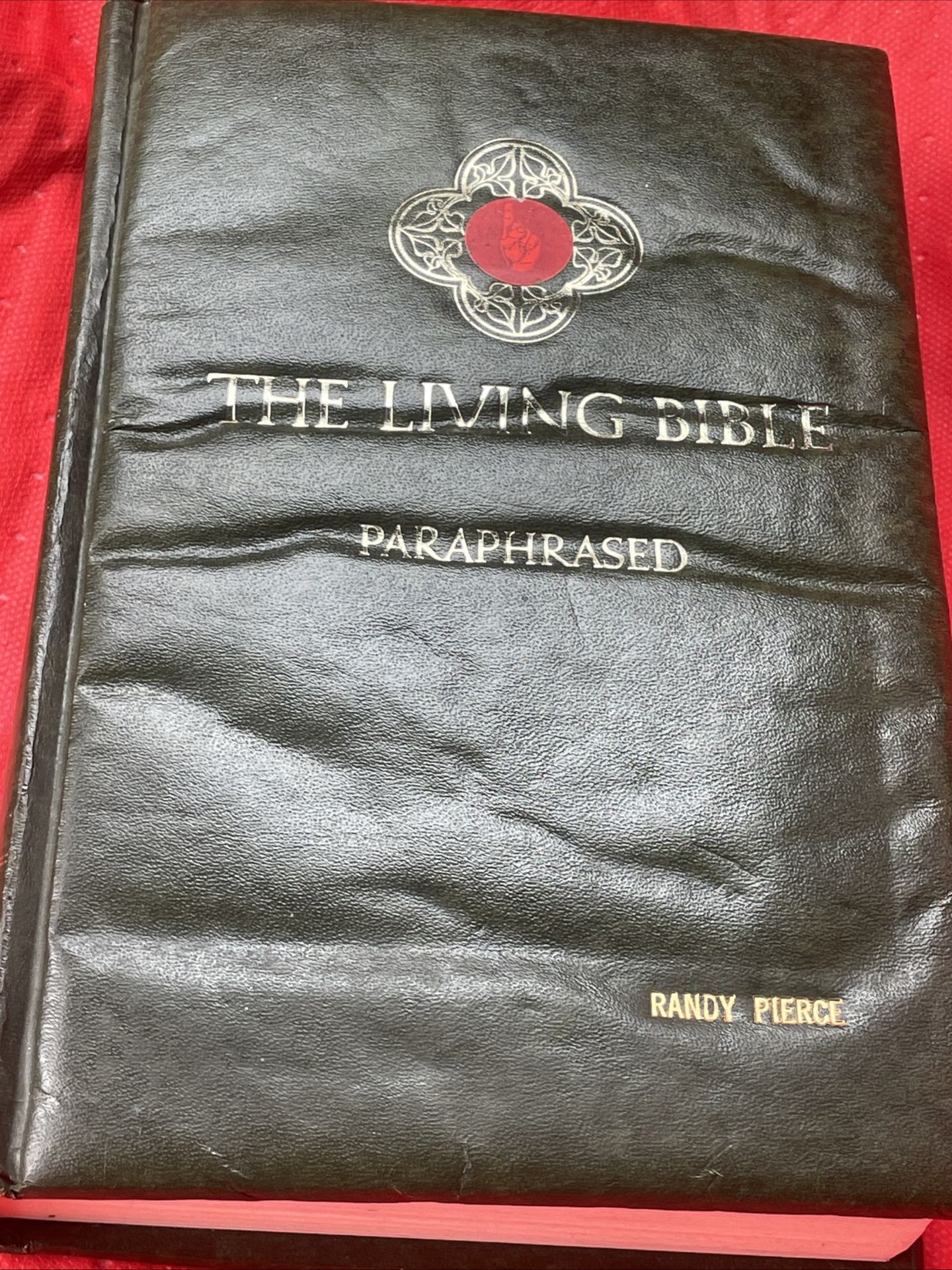 The Living Bible Paraphrased TYNDALE 1971 Hardcover Green Padded Soft Feel Book