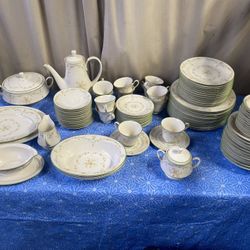 NORITAKE CHINA SET (new)