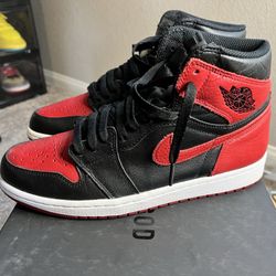 Nike Air Jordan Retro 1 Bred “banned” 2016