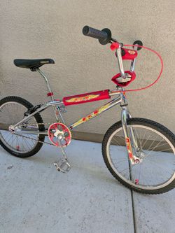 🔥 96 GT Interceptor BMX bike Mid School