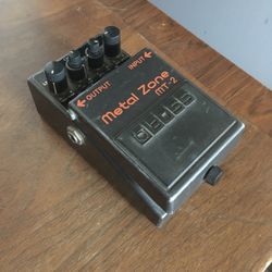 BOSS MT-2 Metal Zone