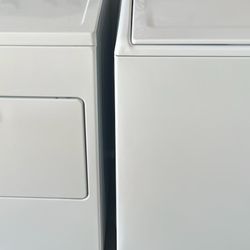 WHIRLPOOL WASER & DRYER (electric)