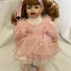 Theresa Doll Moments Treasured William Tung 19”
