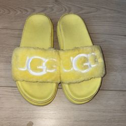 ugg sandals 