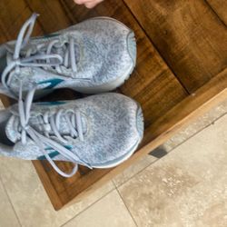 Brooks Running Shoes Ladies