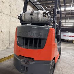 TOYOTA M8, latest model 5500 lb lifting capacity