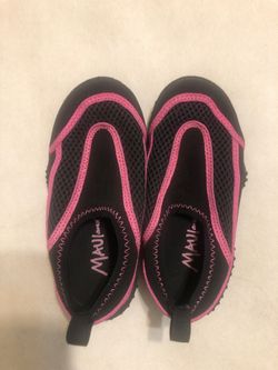 Toddler size 11 water shoes