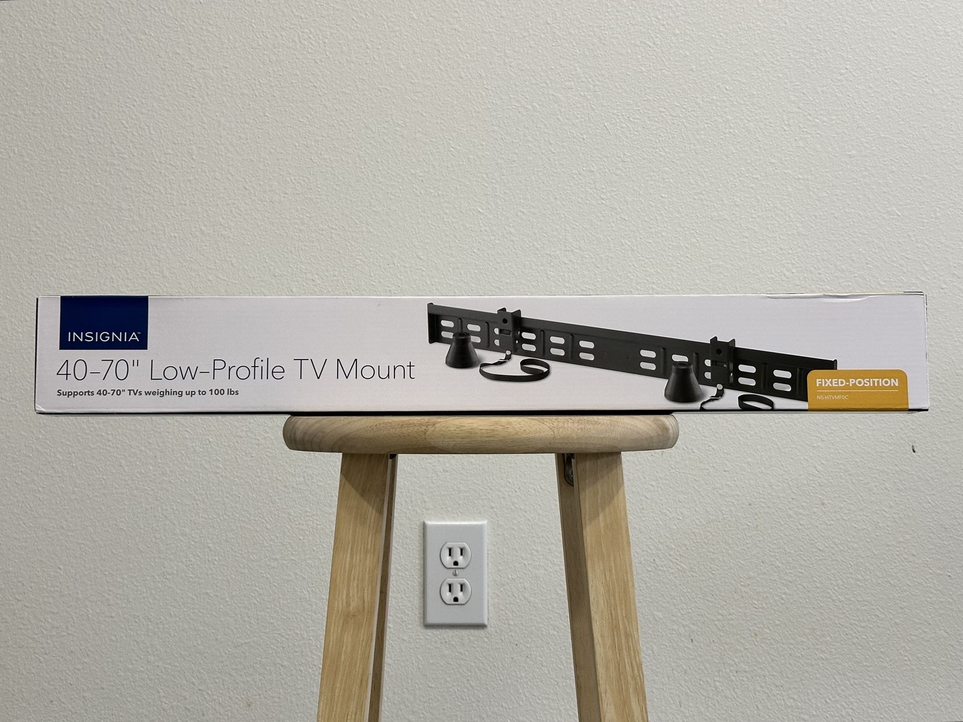 Insignia - Fixed TV Wall Mount For Most 40"-70" TVs - Black