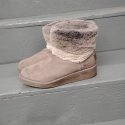 Women's Boots  ( London Fog) New Size8M