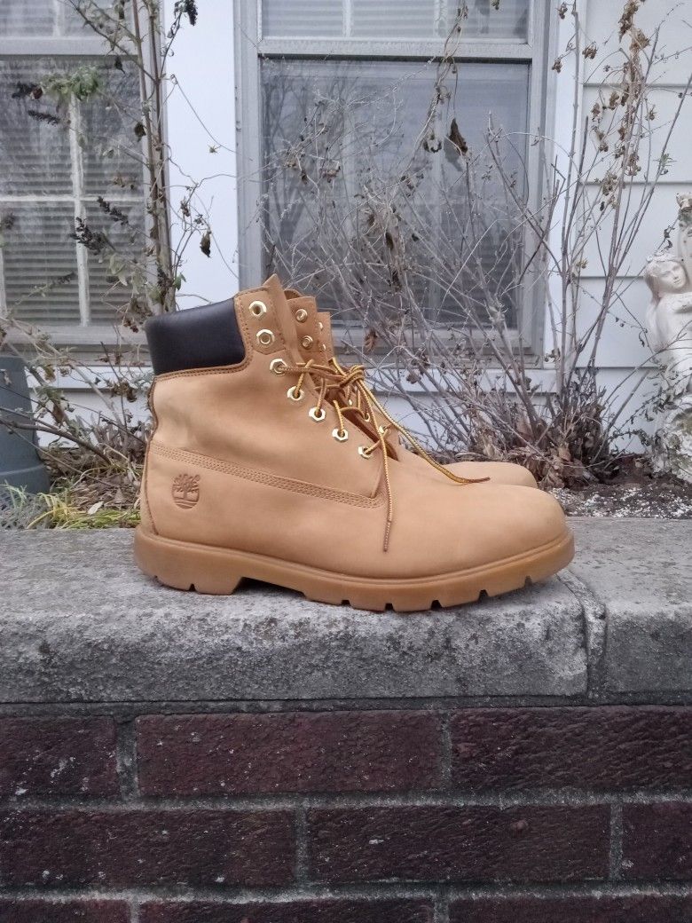 Timberland Wheat Size 12(2nd Pair) 