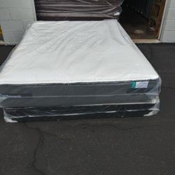 Brand New Queen Size Sealy Pillowtop Mattress Included Box Spring Free Delivery 