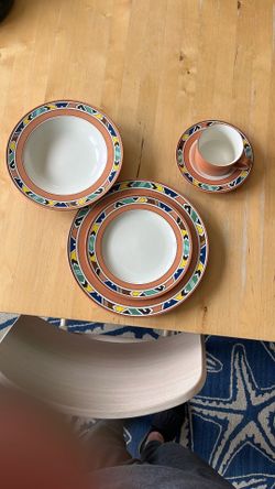 Mikasa Terrastone Tucson 12 Place Setting