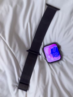 Apple Watch Series 8