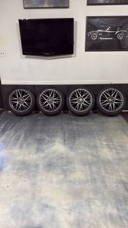 5x120 19’’ Wheels And Tires