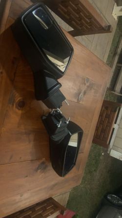 19-24 Chevy Or GMC Mirrors