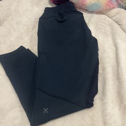 Lululemon Size M 