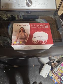 Momcozy M5 Breast Pump
