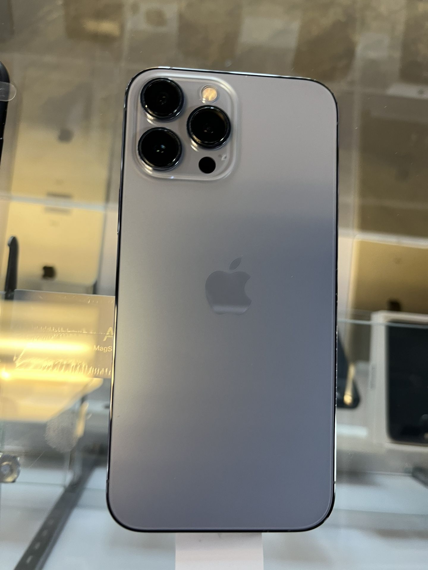 iPhone 13 Pro Max