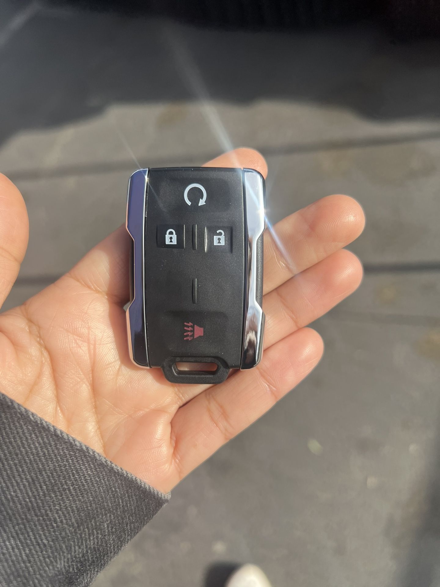 [$100 in Upland] Chevy & GMC Remote & Key Combo Duplicate Copy (Silverado, Colorado, Canyon, & Sierra)