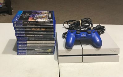 Play station 4 Glacier white. Tested