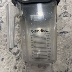 Blendtec Wildside Pitcher Jar with Lid 36 Oz