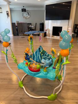 Disney Finding Nemo Baby Jumperoo Activity Center