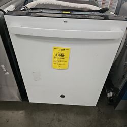GE Top Control Built-In Dishwasher With 3rd Rack Bottle Jet