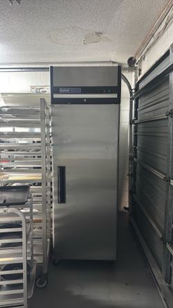 Freezer commercial