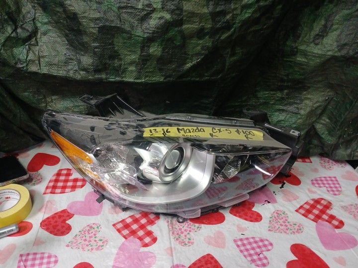 2013-16 Mazda CX-5 Right Headlight