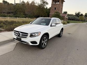 2017 Mercedes-Benz GLC 300