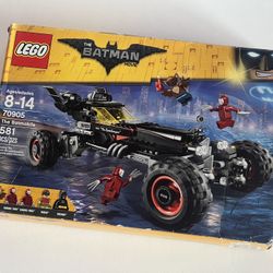 Lego BATMOBILE 