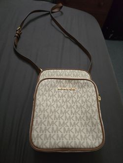 Michael Kors crossbody