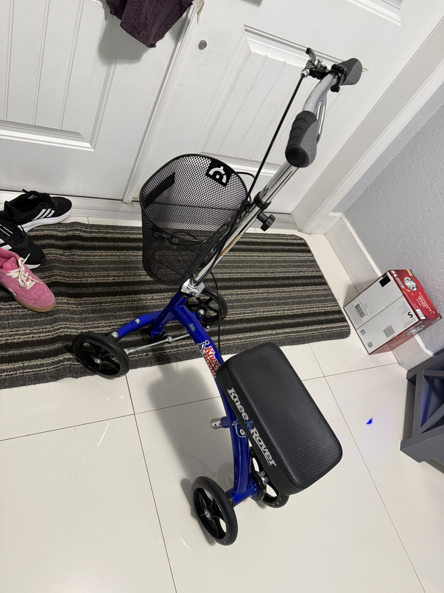 Knee Scooter, Knee Rover