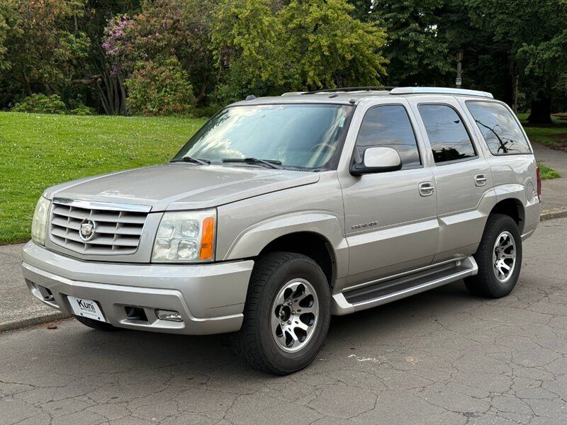 2004 Cadillac Escalade