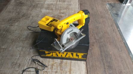 Dewalt cordless saw