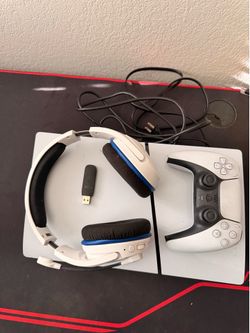 PS5 w/one controller & headset