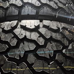 4 NEW ALL TERRAIN TIRES 265-70R17 GENERAL