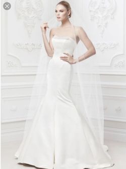 Wedding dress new
