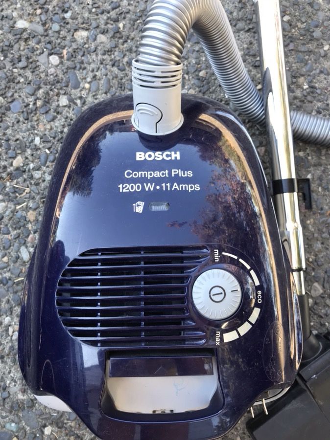 bosch compact plus vacuum