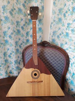 Ukrainian Trembita Russian Balalaika 3 Strings Prima