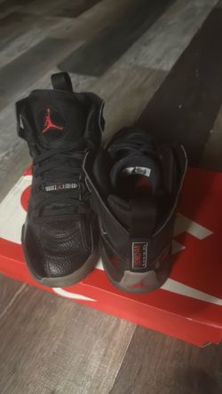 Jordan Jumpman Two Trey – Black/Red – Size 6.5Y
