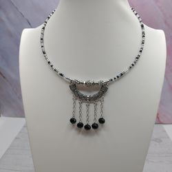 New Hand Crafted Memory Wire Beaded Necklace