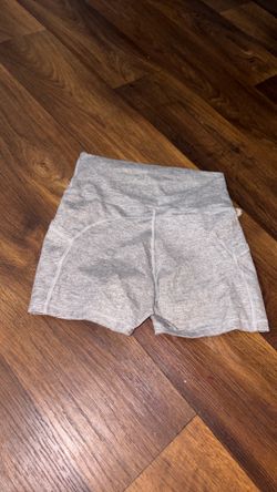 medium pockets