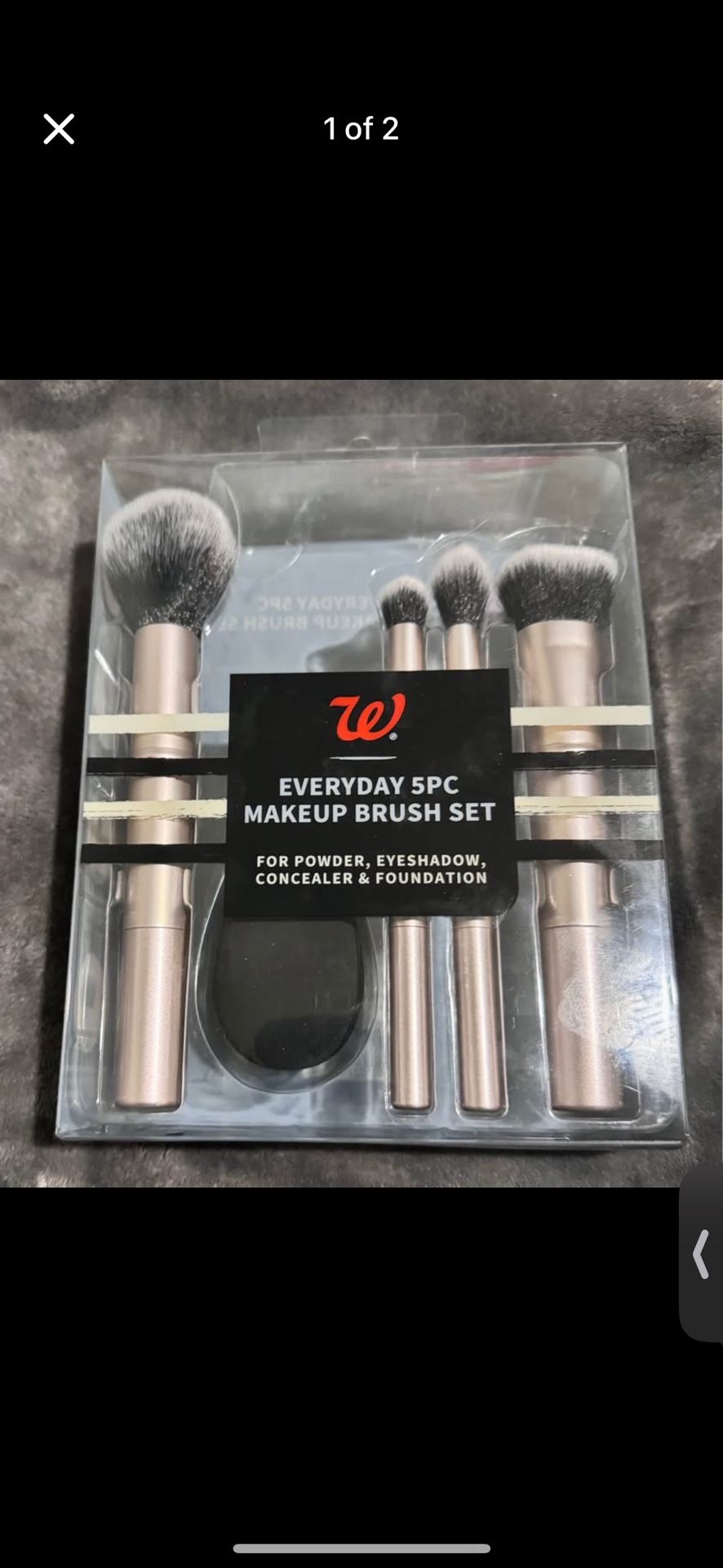 New makeup brush set