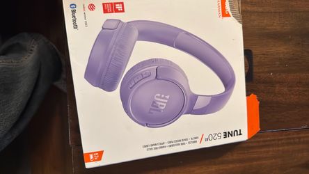 JBL Tune 520BT Wireless Headphones Purple