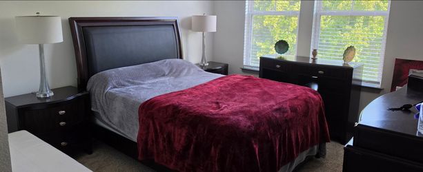 6pc Dark Wood Queen Bed Set with Upholstered Headboard