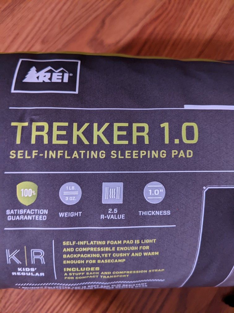 REI Trekker Sleeping Pad- Kids (2)