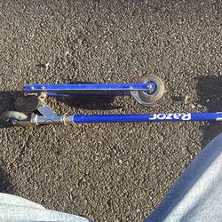 Blue razor scooter wheels light up